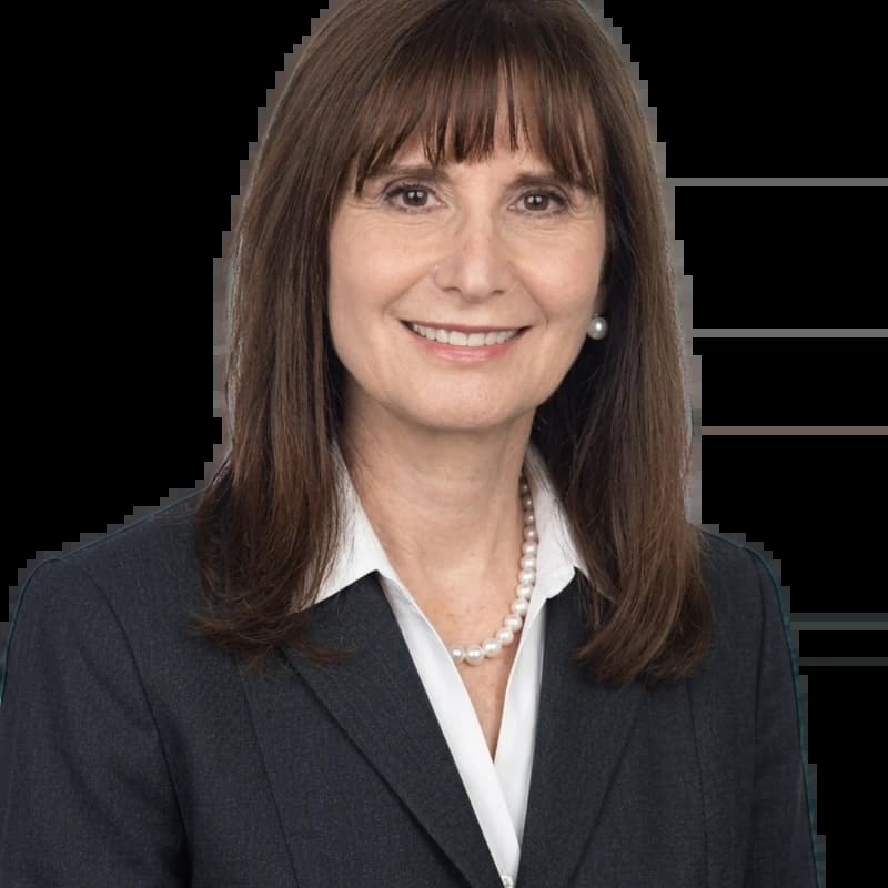 Portrait of Holly Gershon