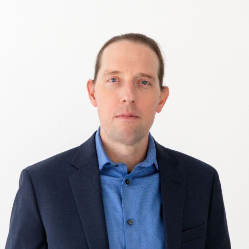 Portrait of Scott Stinson