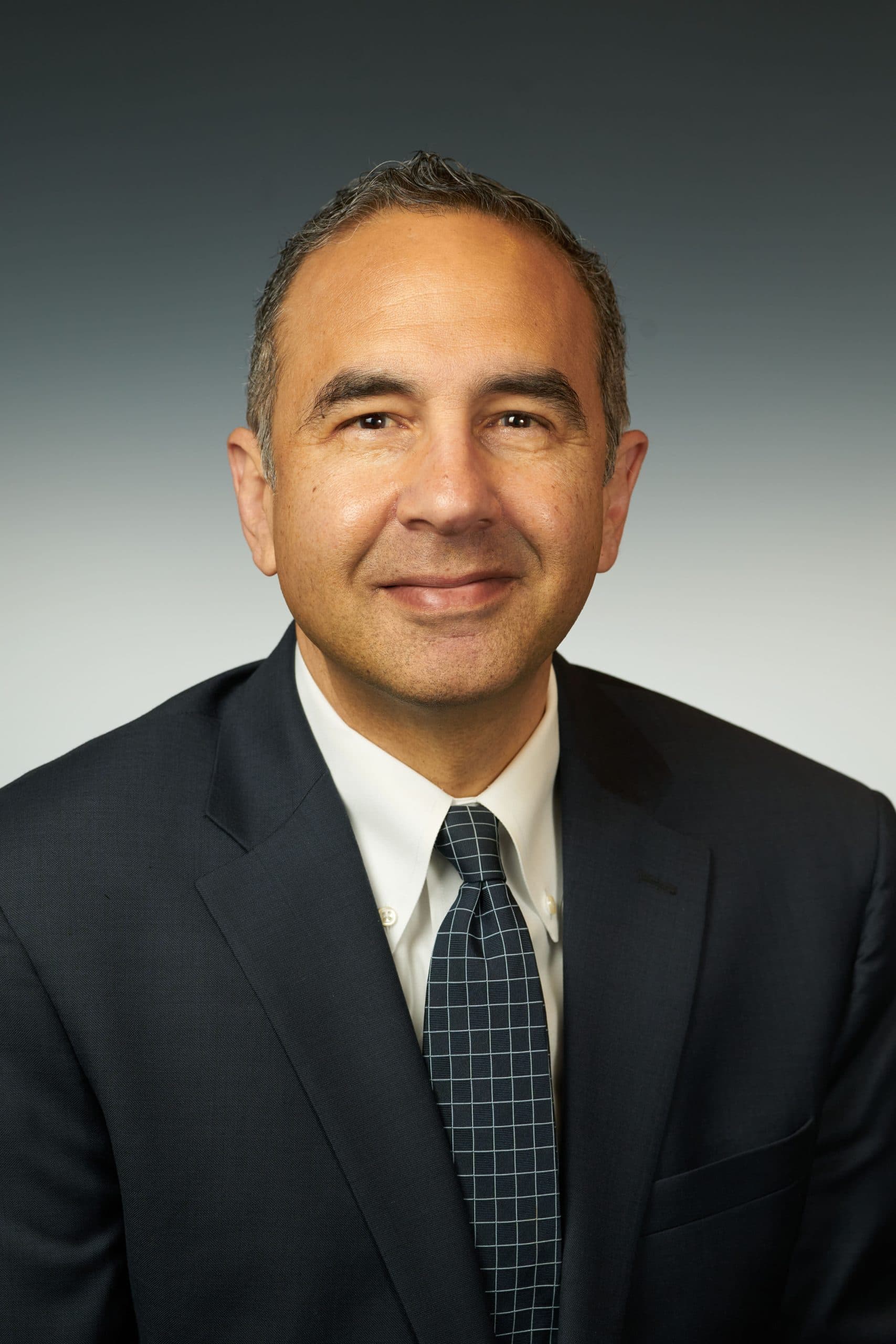 Portrait of Sam Elbadawi