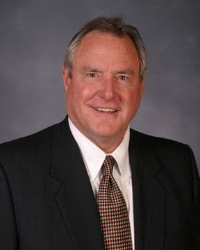 Portrait of Richard Bennett
