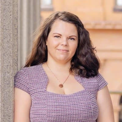 Portrait of Samantha Bull