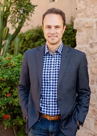 Portrait of Jason Ochs