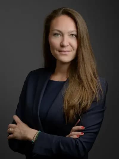 Portrait of Laura Richardson