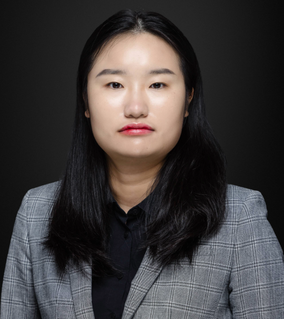 Portrait of WEIJING LI