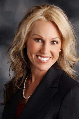 Portrait of Heather Lamoureux