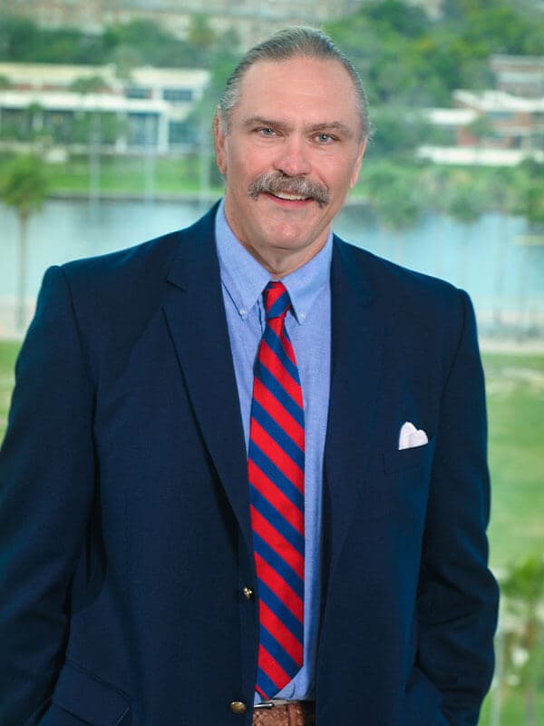 Portrait of Mike Murburg