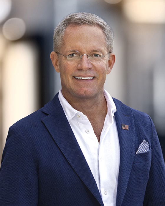 Portrait of Erik G. Abrahamson