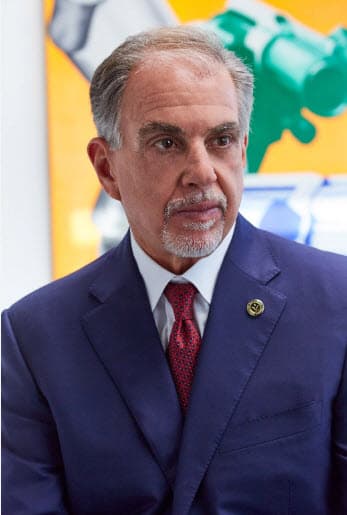 Portrait of Robert Fiore