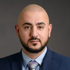 Portrait of Serge Hovhanessian