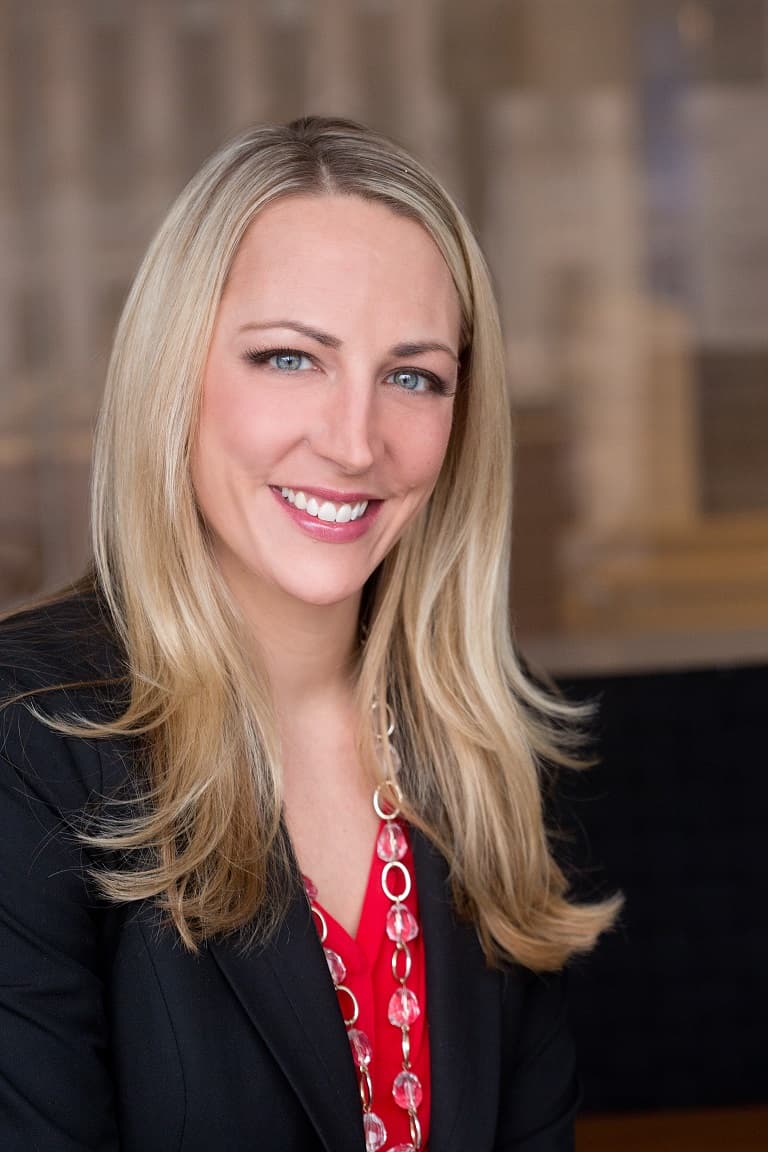 Portrait of Tara R. Devine