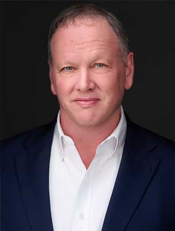 Portrait of Andrew Thomas