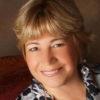 Portrait of Toni Russo