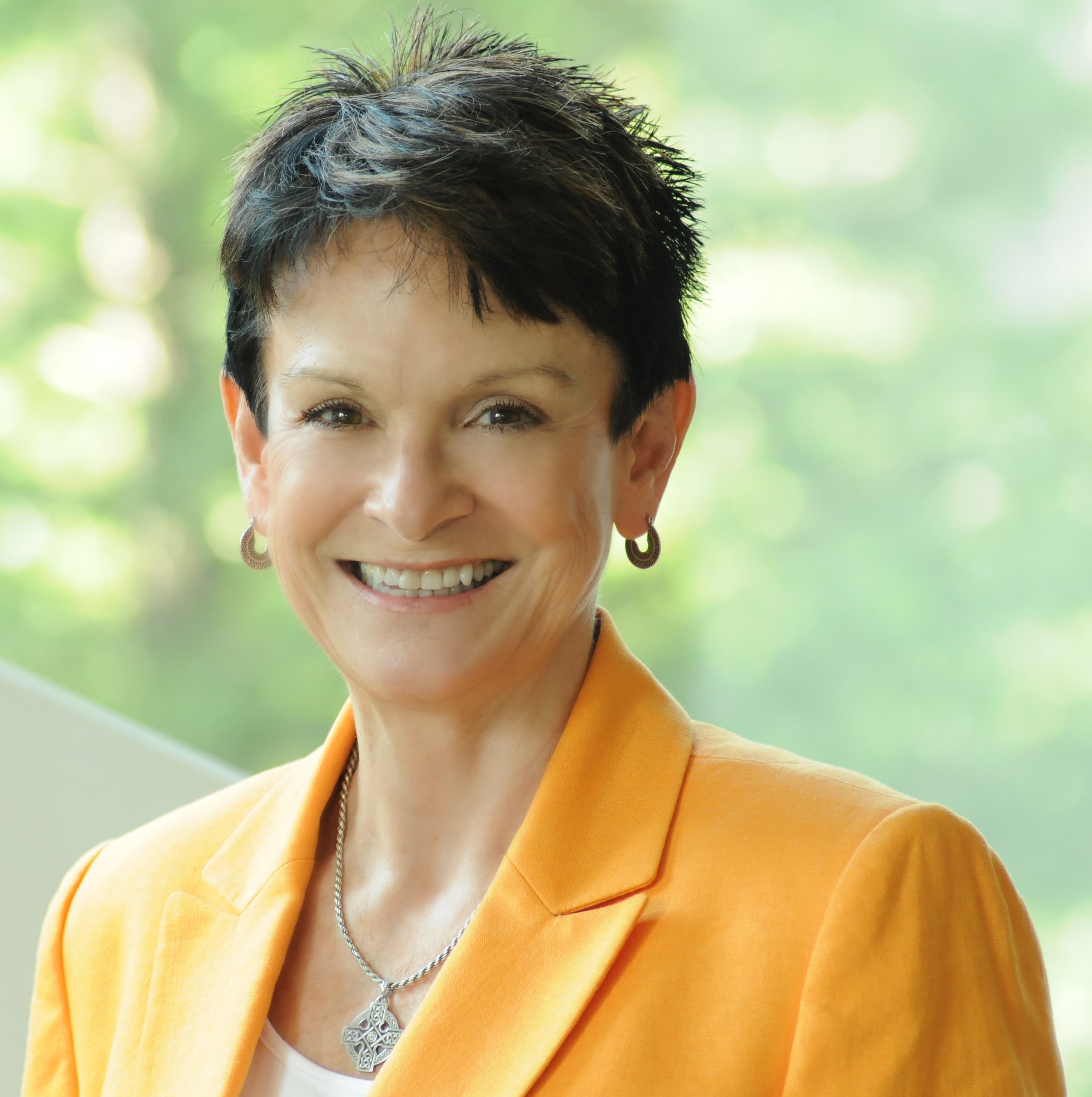 Portrait of Leanne Burnett