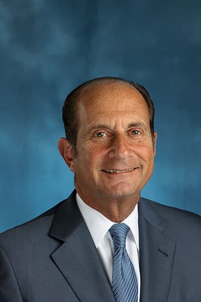 Portrait of Stephen Krevalin