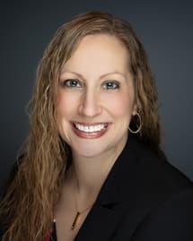 Portrait of Beth Barnes