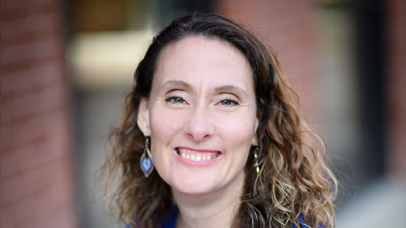 Portrait of Jessica Dean