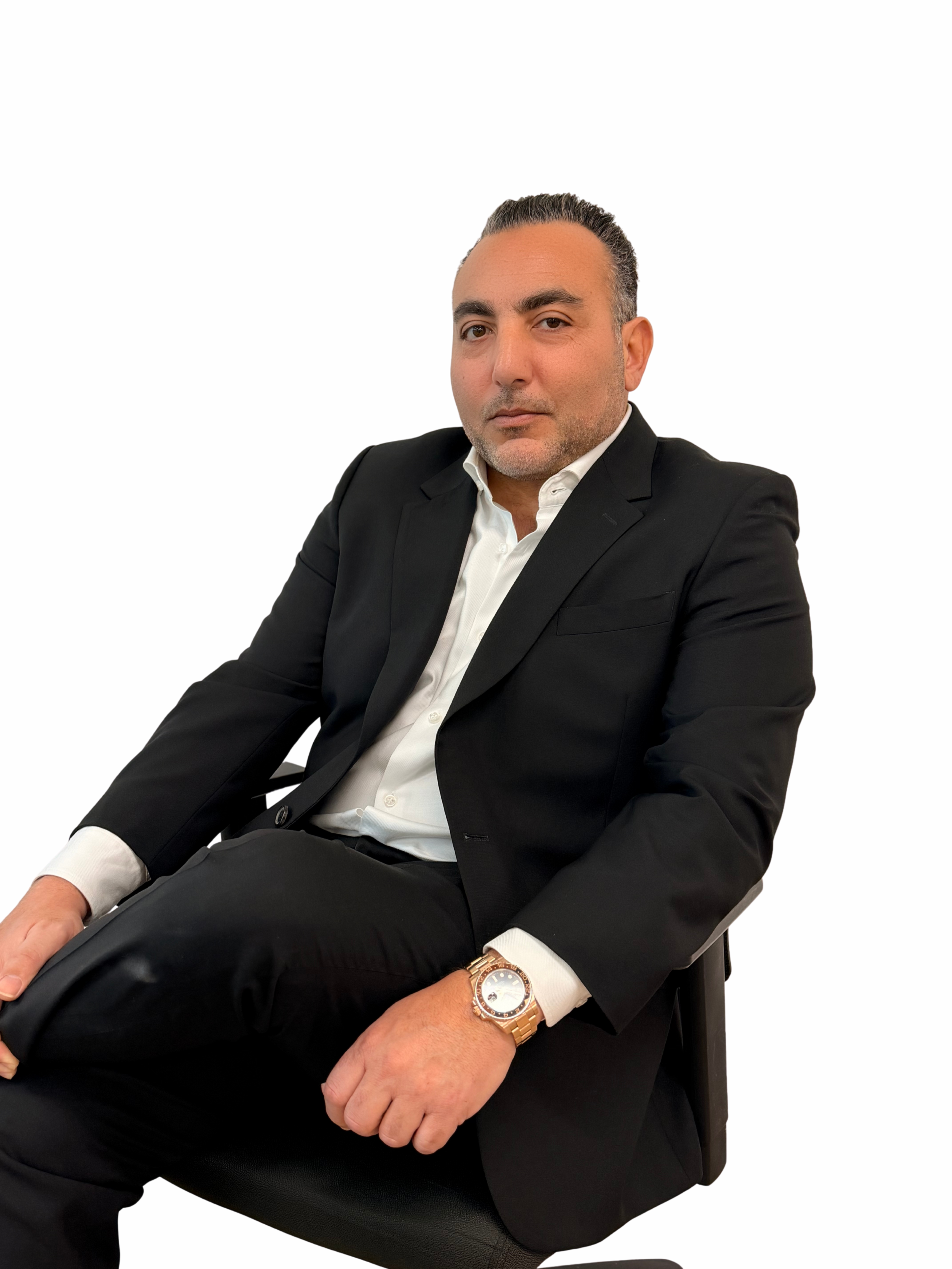 Portrait of Shawn Azizzadeh