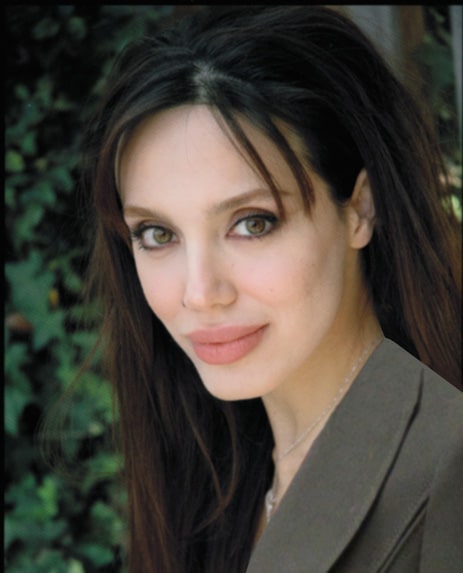 Portrait of Nicole Lari-Joni
