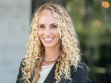 Portrait of Amy Johnsgard