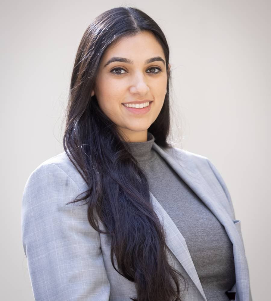 Portrait of Jasmine Barkodar