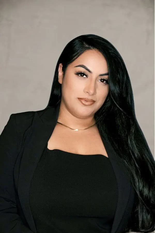 Portrait of Rosibeth Cuevas