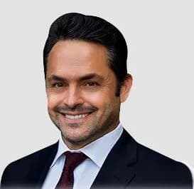 Portrait of Eran Lagstein
