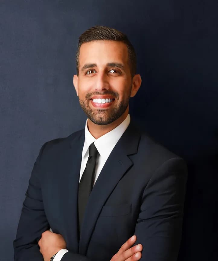 Portrait of Justin Kashou