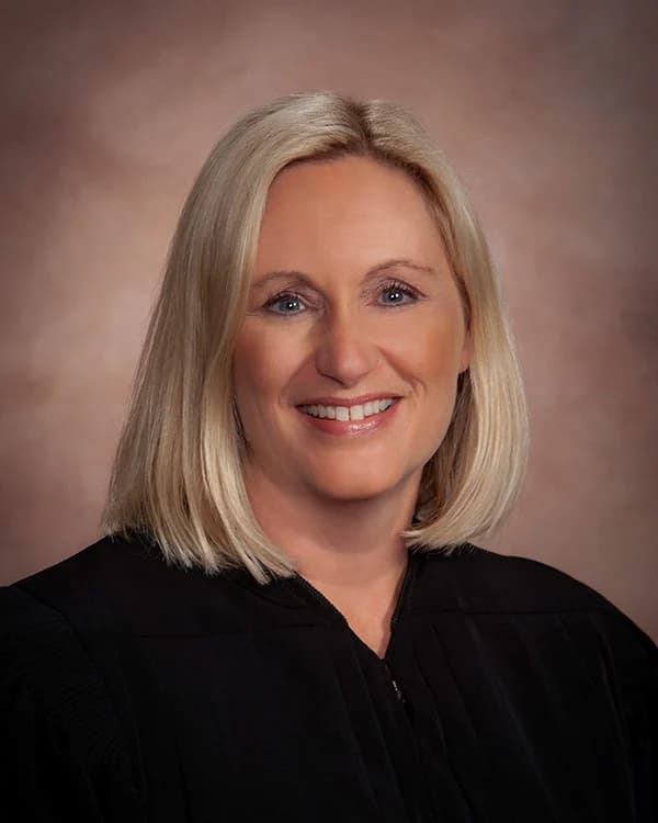 Portrait of Amy Cline