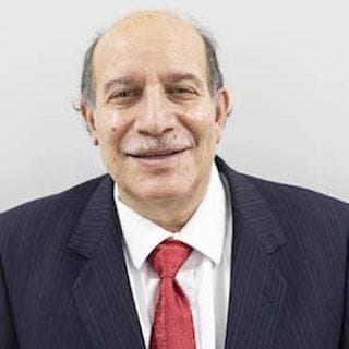 Portrait of Neil Weinreb