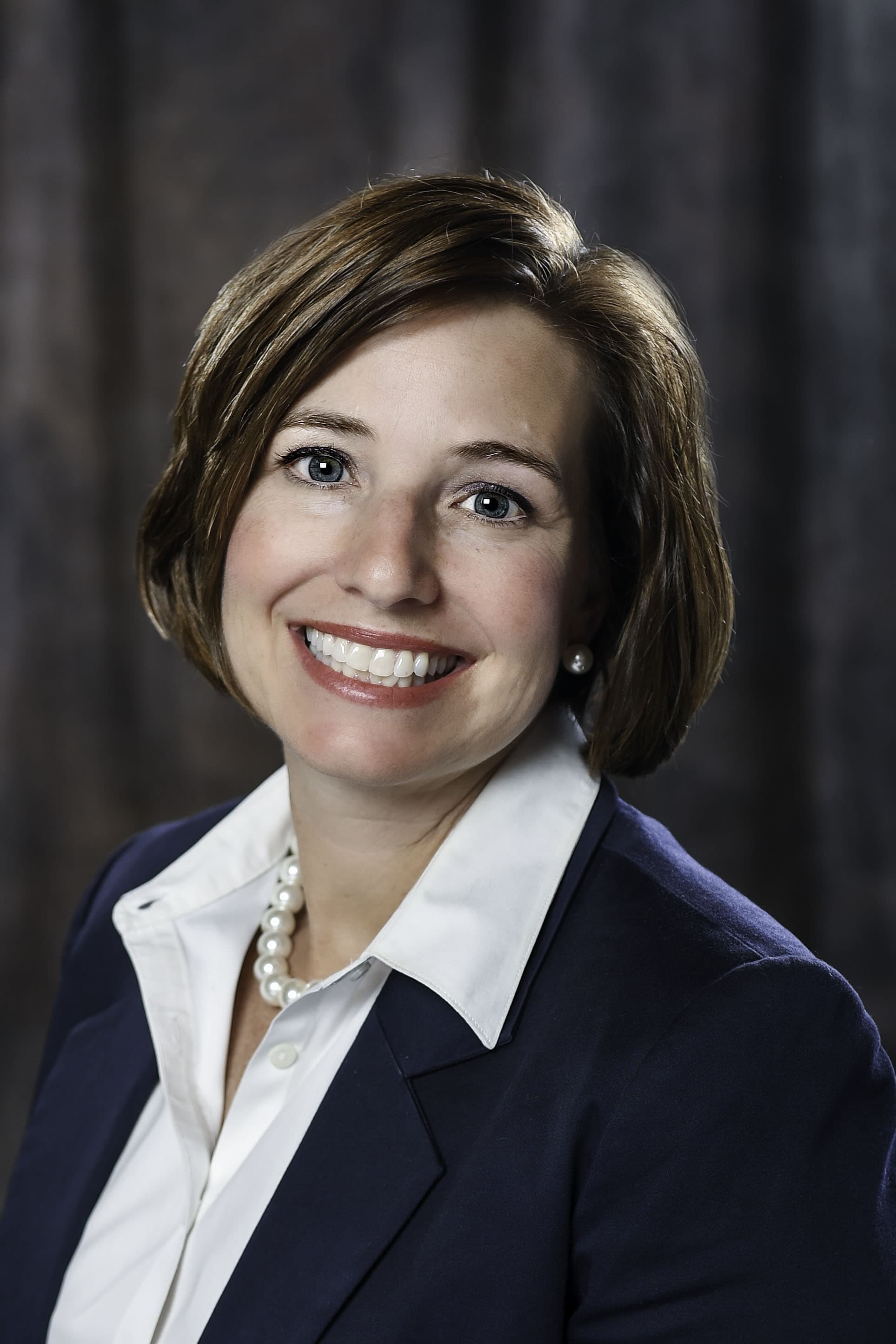 Portrait of Tina Folsom