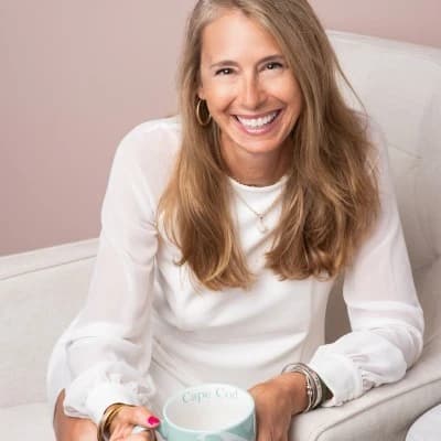 Portrait of Jill Arntz